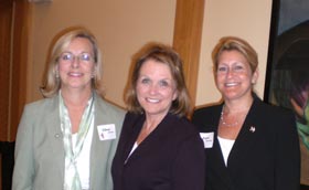 ELIZABETH EDWARDS VISITS GILDA’S CLUB